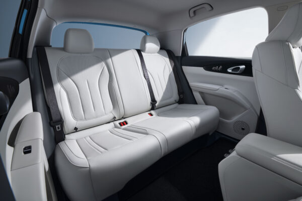 Geely EX2